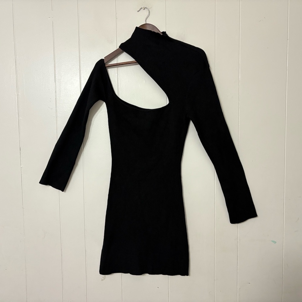 Pretty Lavish Lillian Cut Out Mini Knit Dress Black Sz L Chic Modern Statement - Picture 10 of 10
